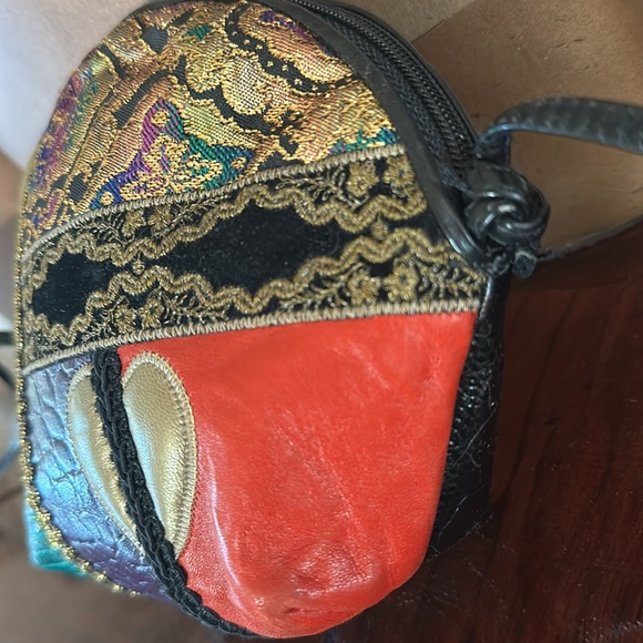 Sharif *Vintage* Women's Crossbody Bag - Picture 4 of 14